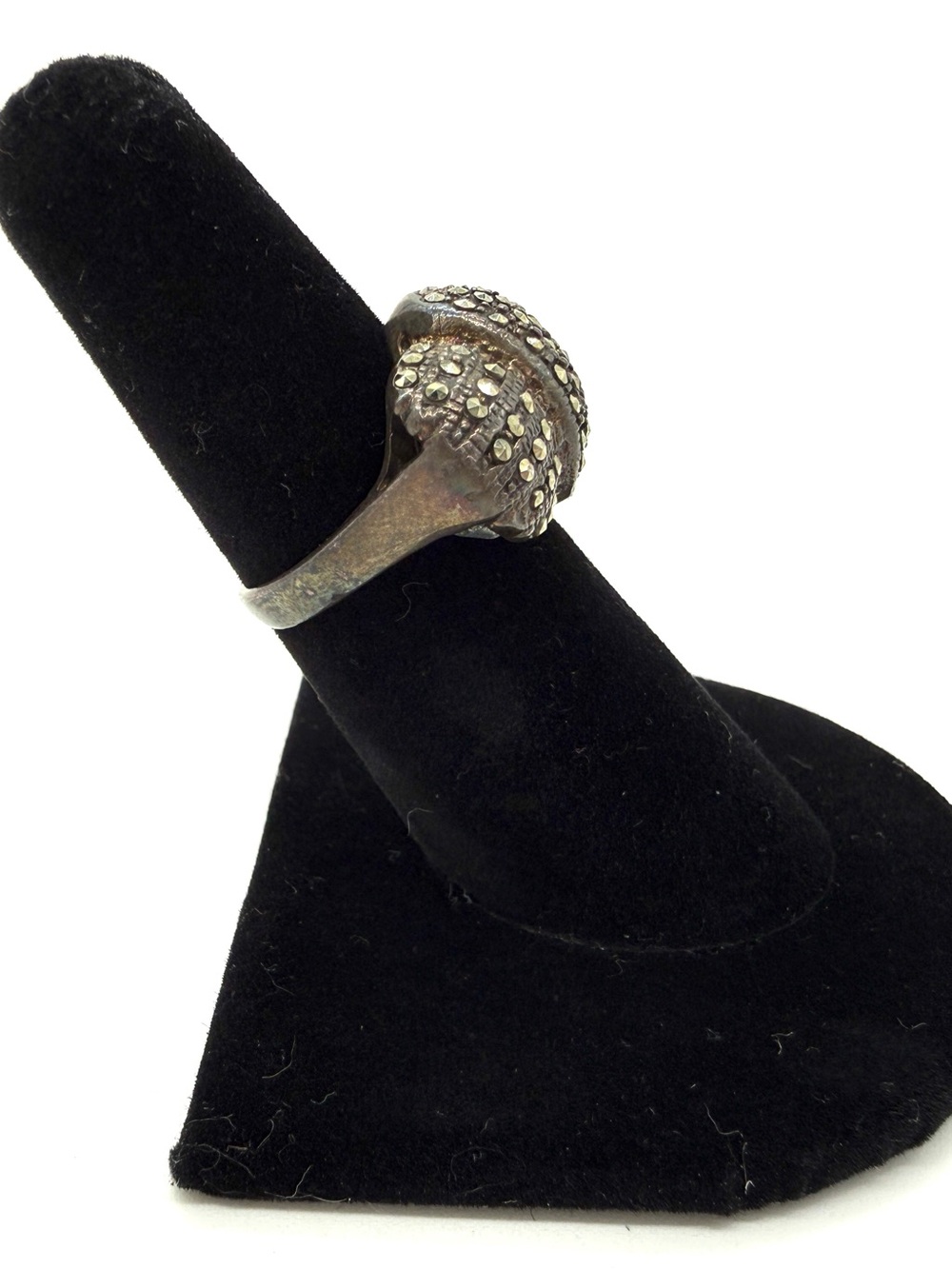 Vintage Sterling Silver Gunmetal Bow tie Pavé Dome Cocktail Ring - Picture 2 of 7